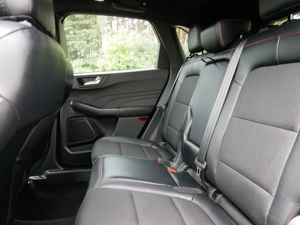 Used 2025 Black Ford ST-Line image 14