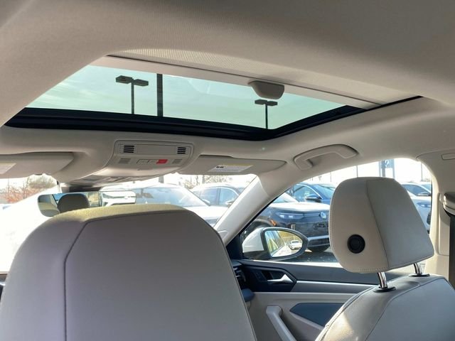 New 2026 White Volkswagen 1.5T SE image 10