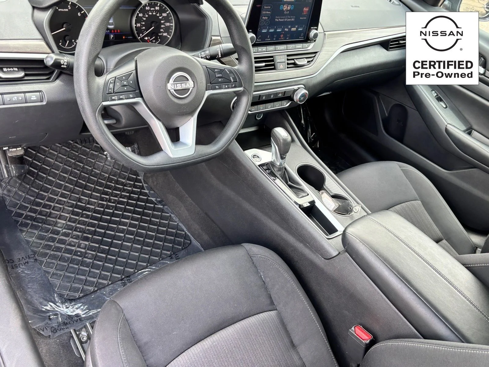 Used 2025 Gun Metallic Nissan 2.5 SV image 15