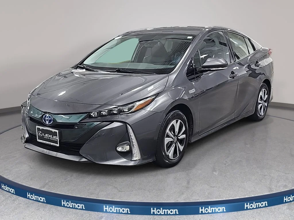 Used 2018 Gray Toyota Advanced image 1