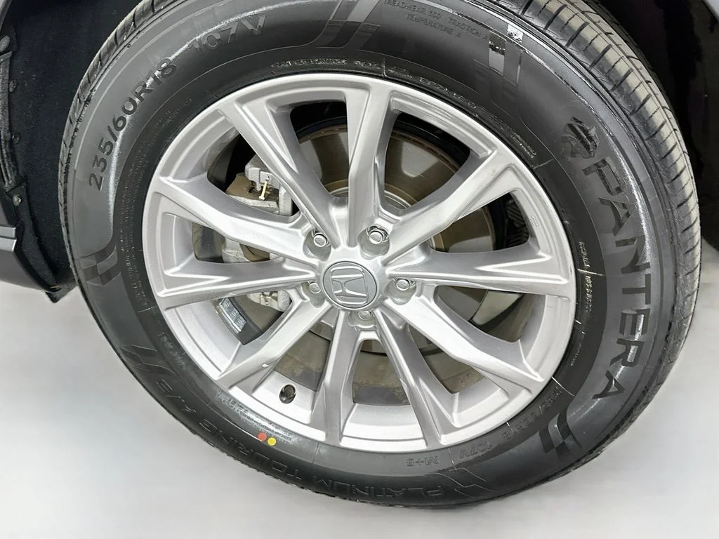 Used 2024 Red Honda EX-L image 32