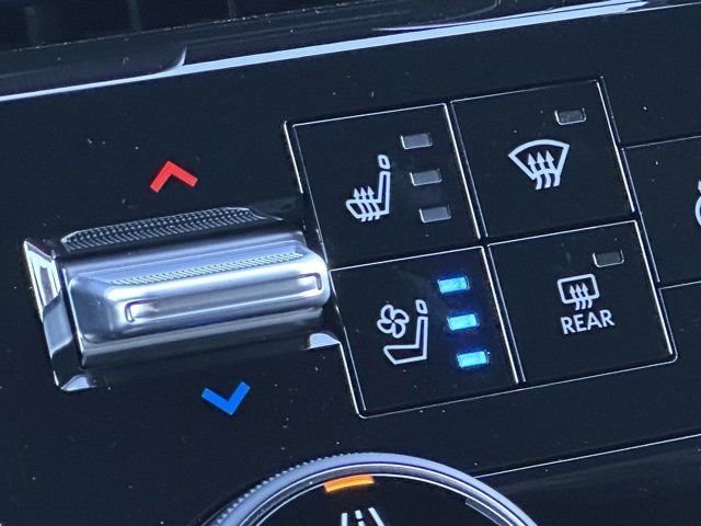 2025 Nissan Armada PRO-4X - Photo 12