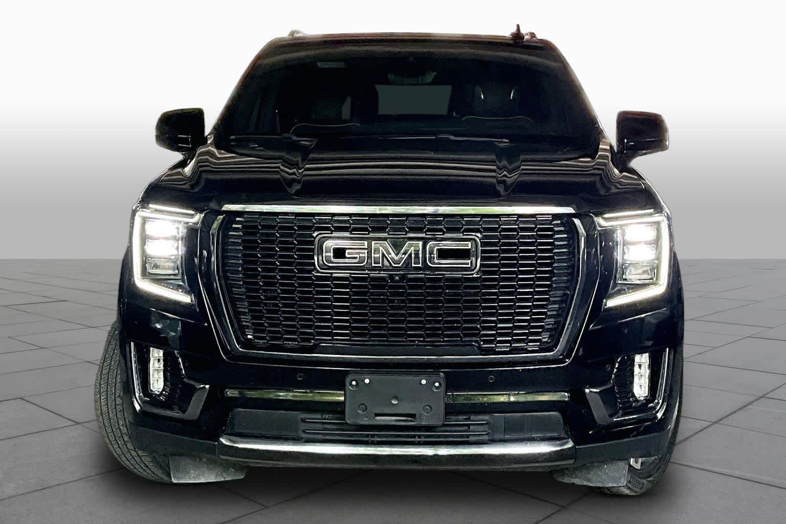Used 2023 Onyx Black GMC Denali Ultimate image 5