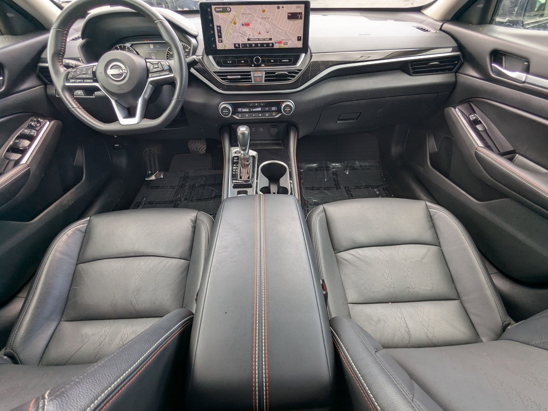 Used 2024 Super Black Nissan 2.5 SR image 28