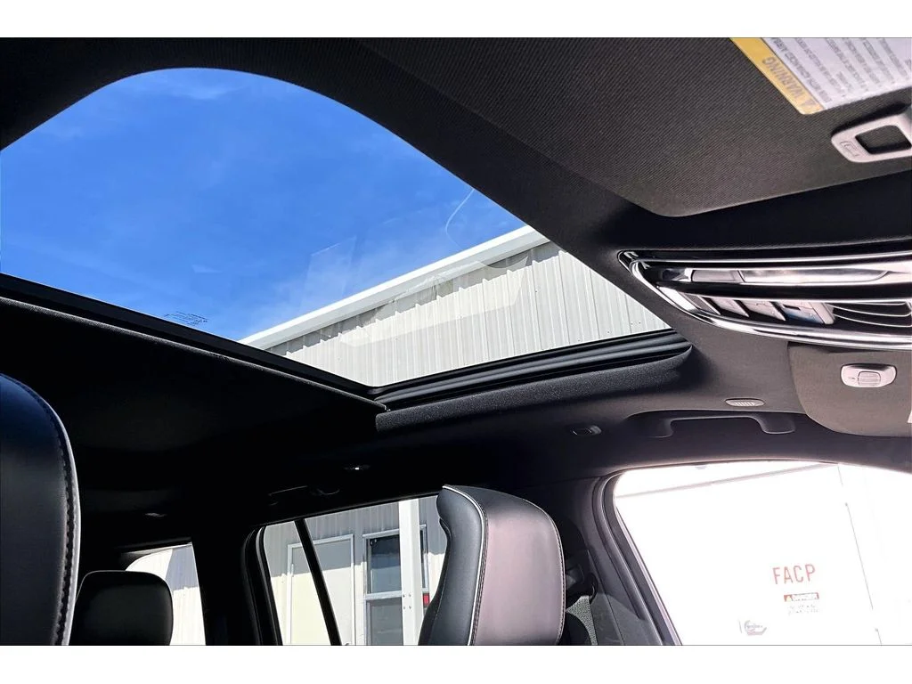 Used 2024 Black Jeep Summit image 22