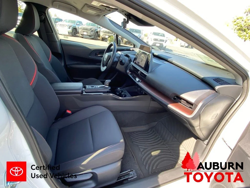 Certified Used 2026 Wind Chill Pearl Toyota SE image 14