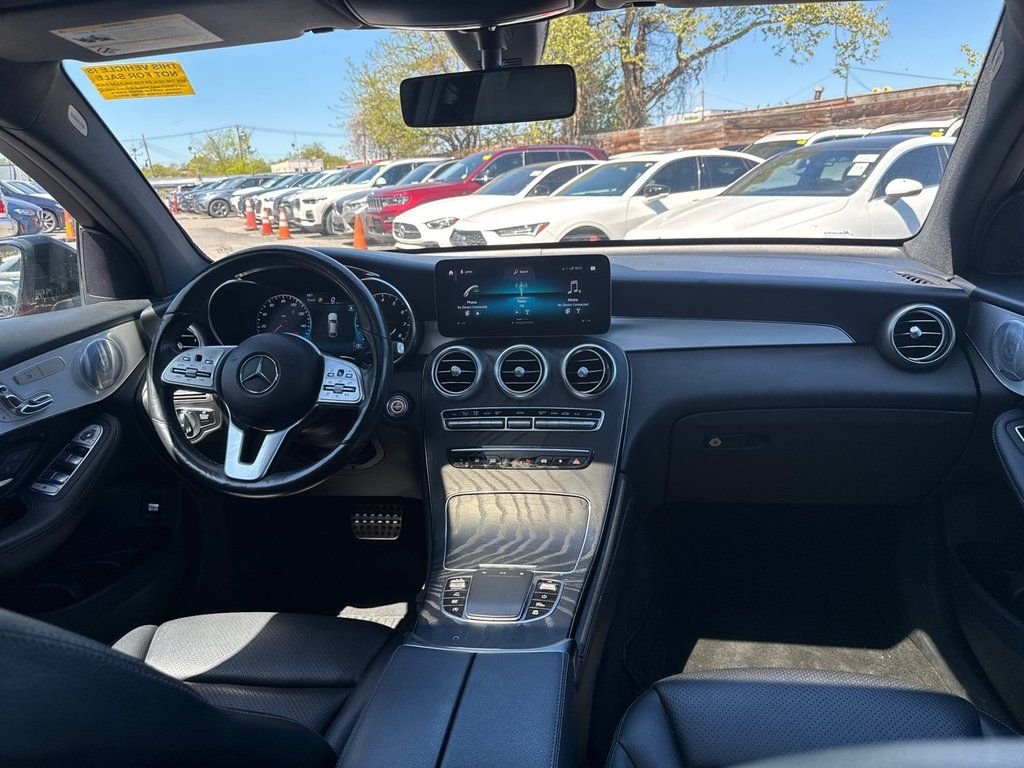Used 2020 Red Mercedes-Benz GLC 300 Coupe image 18