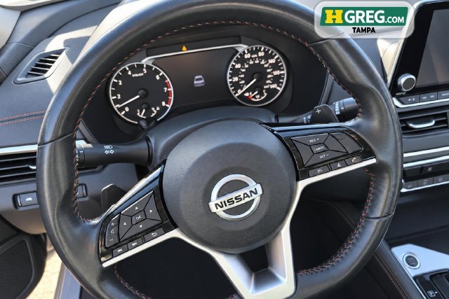 Used 2021 Brilliant Silver Metallic Nissan 2.5 SR image 11