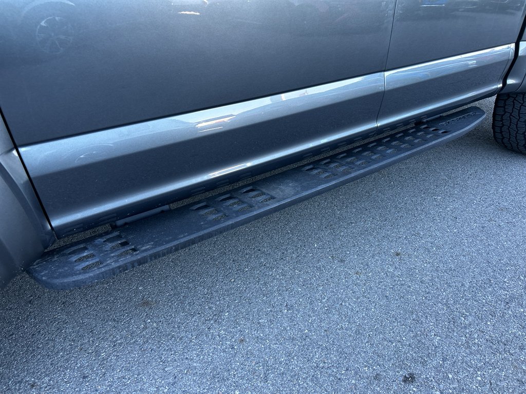 Used 2019 Magnetic Metallic Ford Raptor image 8