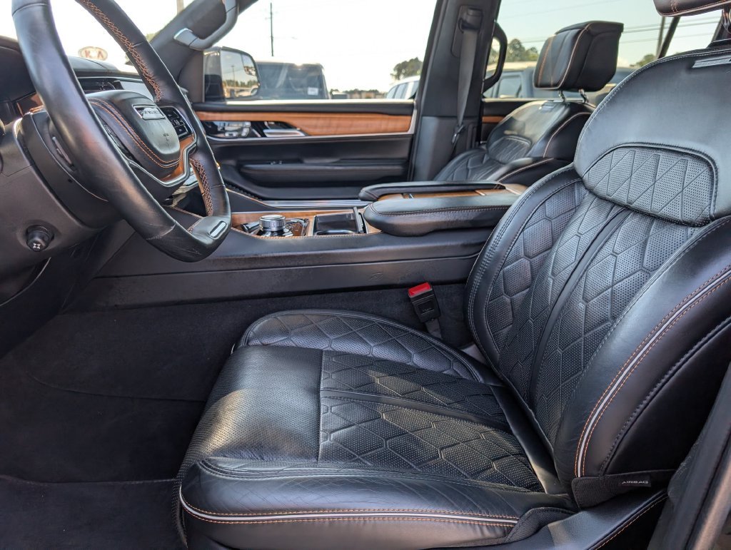 Used 2024 Black Jeep Series III image 12