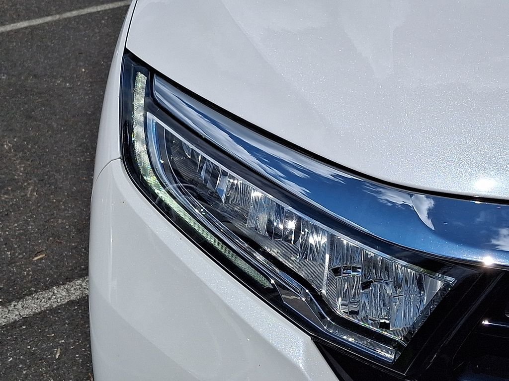 Used 2024 White Honda Elite image 9