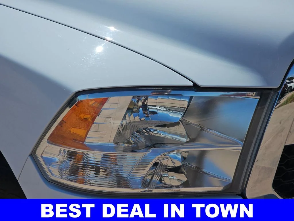 Used 2022 White Ram SLT image 33