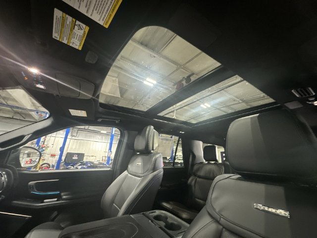 New 2027 Dark Matter Gray Metallic Ford Platinum image 20
