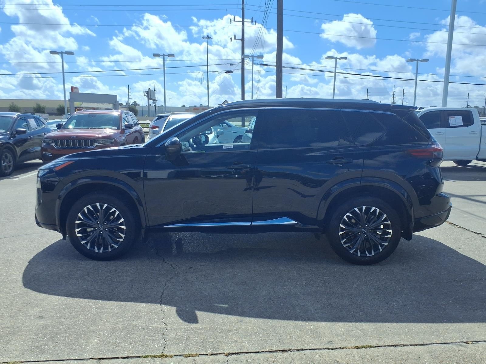2026 Nissan Rogue Platinum Black at Robbins Nissan