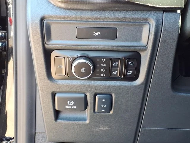 New 2026 Agate Black Metallic Ford Lariat image 19