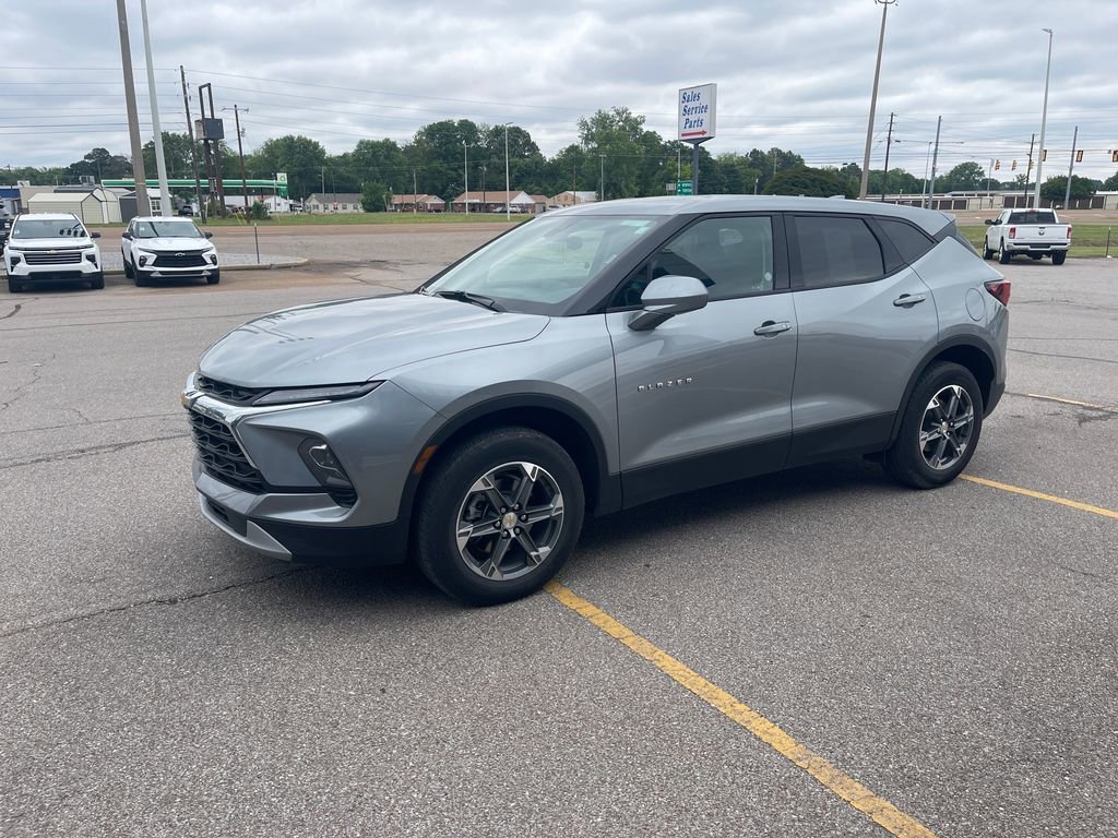 2025 Chevrolet Blazer 2.0T 2LT FWD's photo
