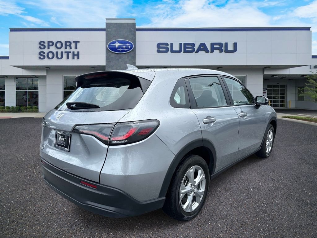 Used 2024  Honda LX image 3