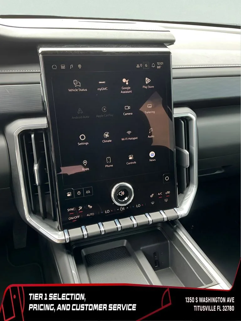 New 2026 Sterling Metallic GMC Elevation image 32