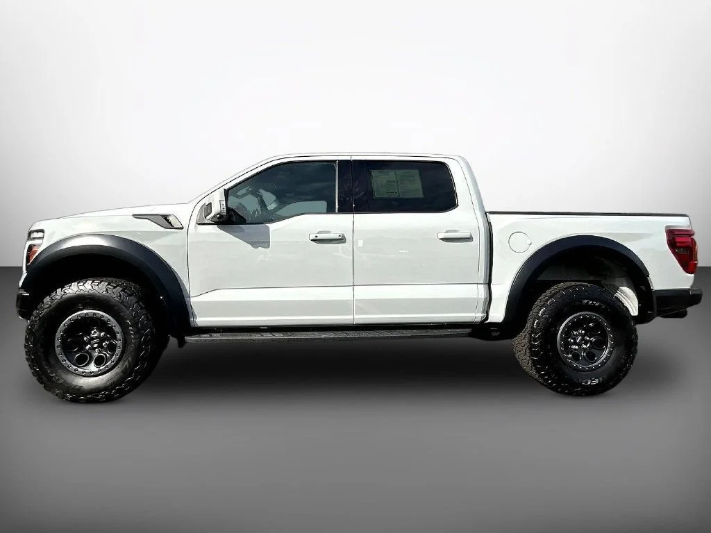 Used 2026 Avalanche Ford Raptor image 4
