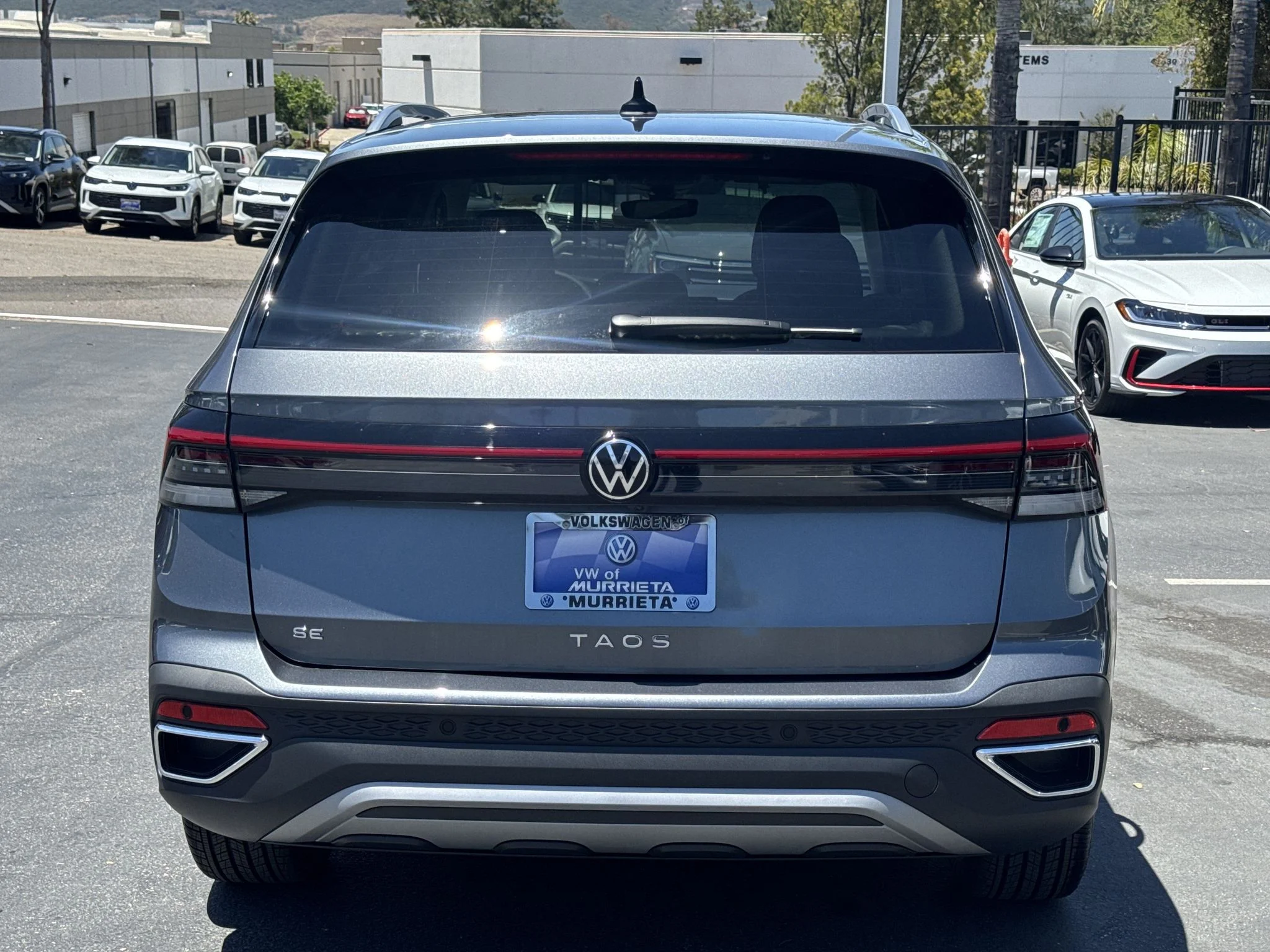 New 2026 Platinum Gray Metallic Volkswagen SE image 7