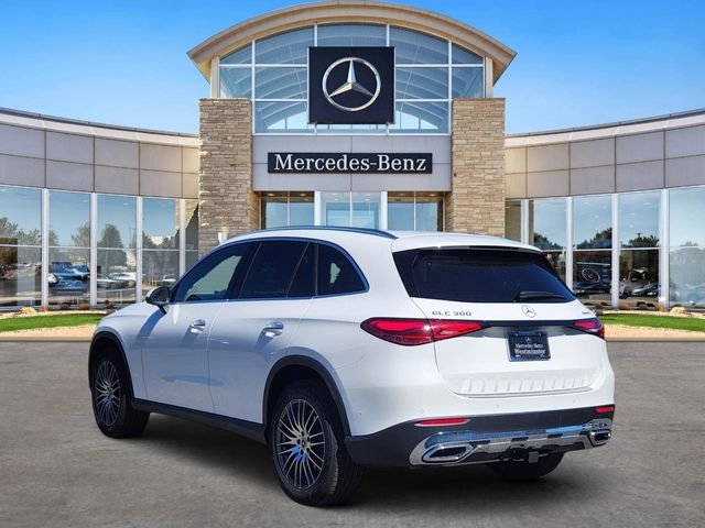 Used 2026 Polar White Mercedes-Benz GLC 300 image 3