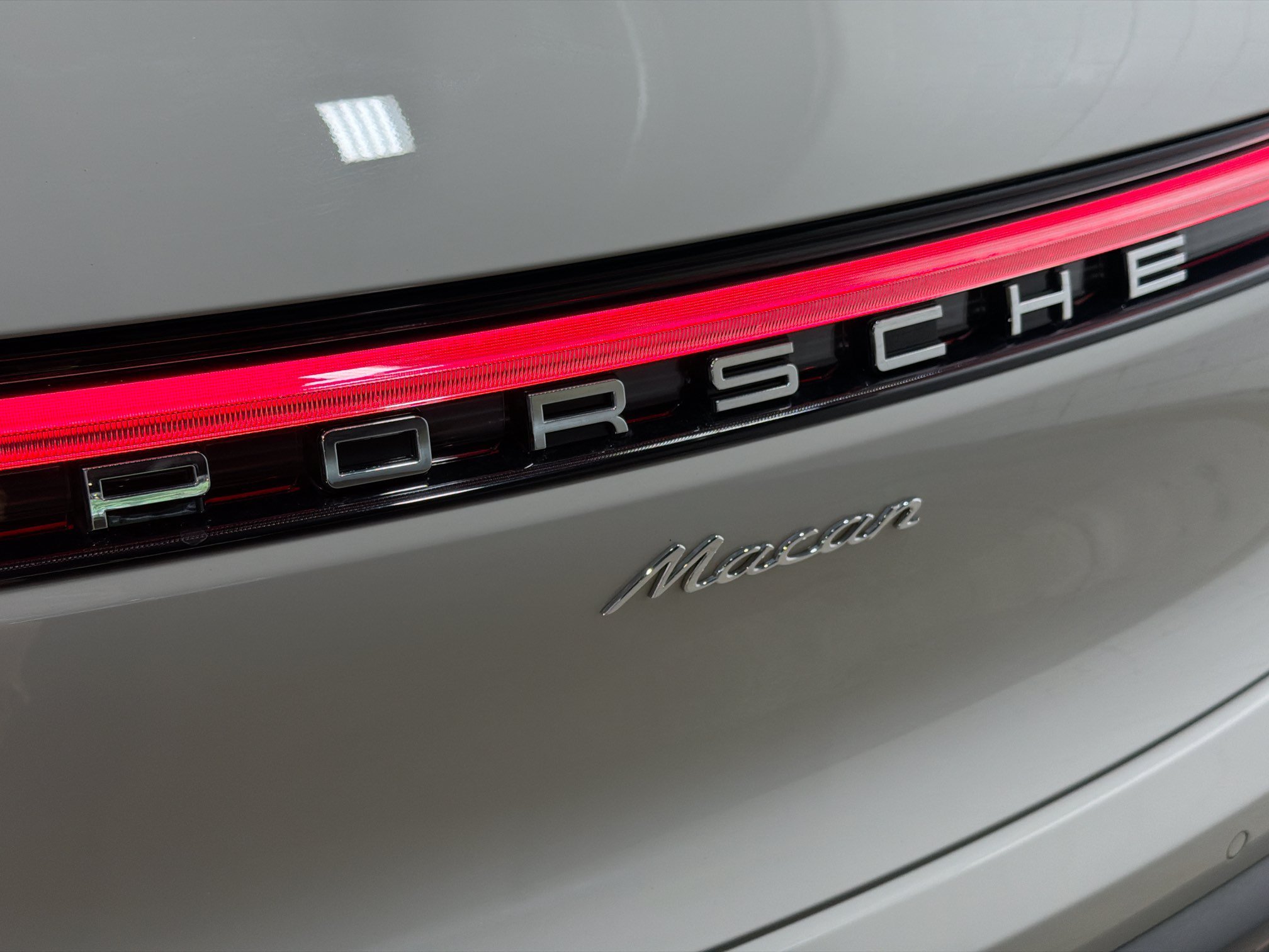 Used 2026  Porsche  image 10