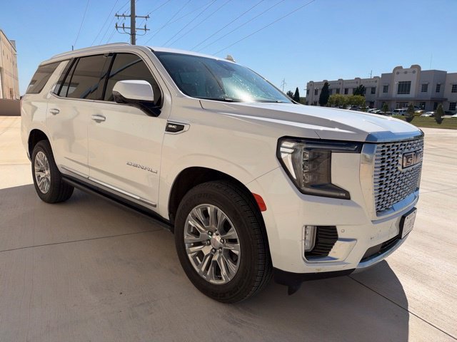 Used 2023 White GMC Denali image 3