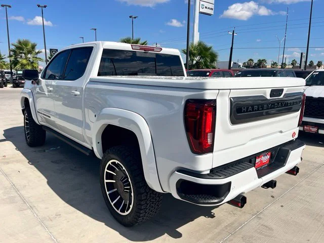 Used 2026 White GMC AT4 image 4