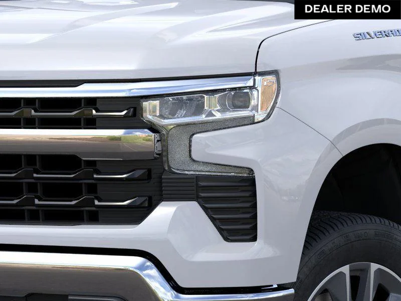 Used 2026  Chevrolet LT image 10