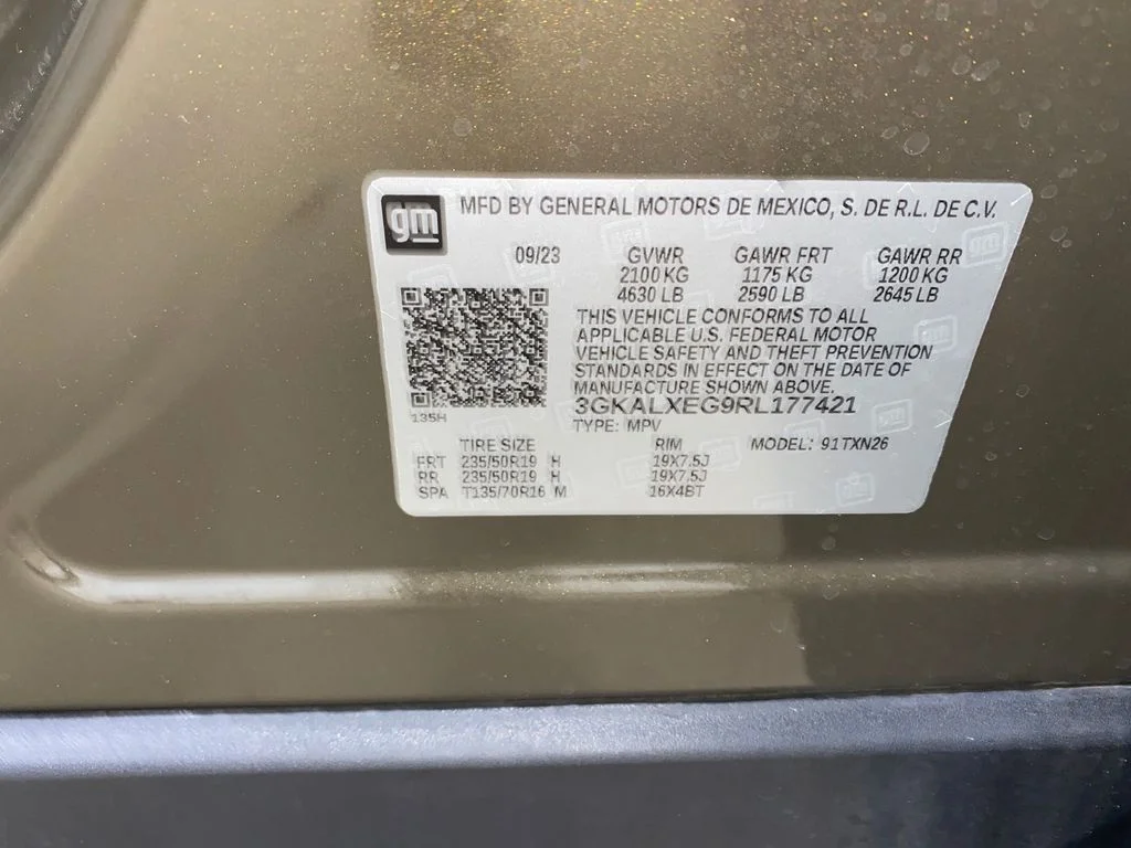 Used 2024 Deep Bronze Metallic GMC Denali image 29