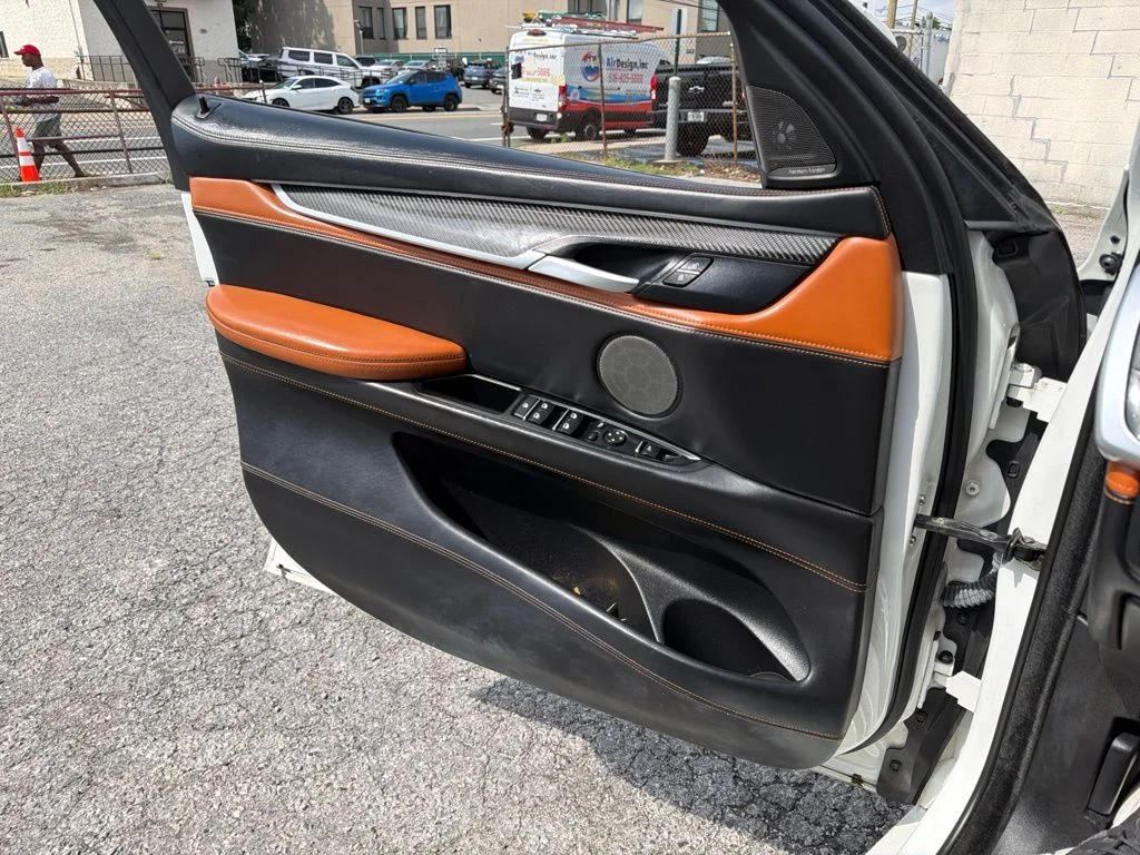 Used 2016 White BMW Base image 25