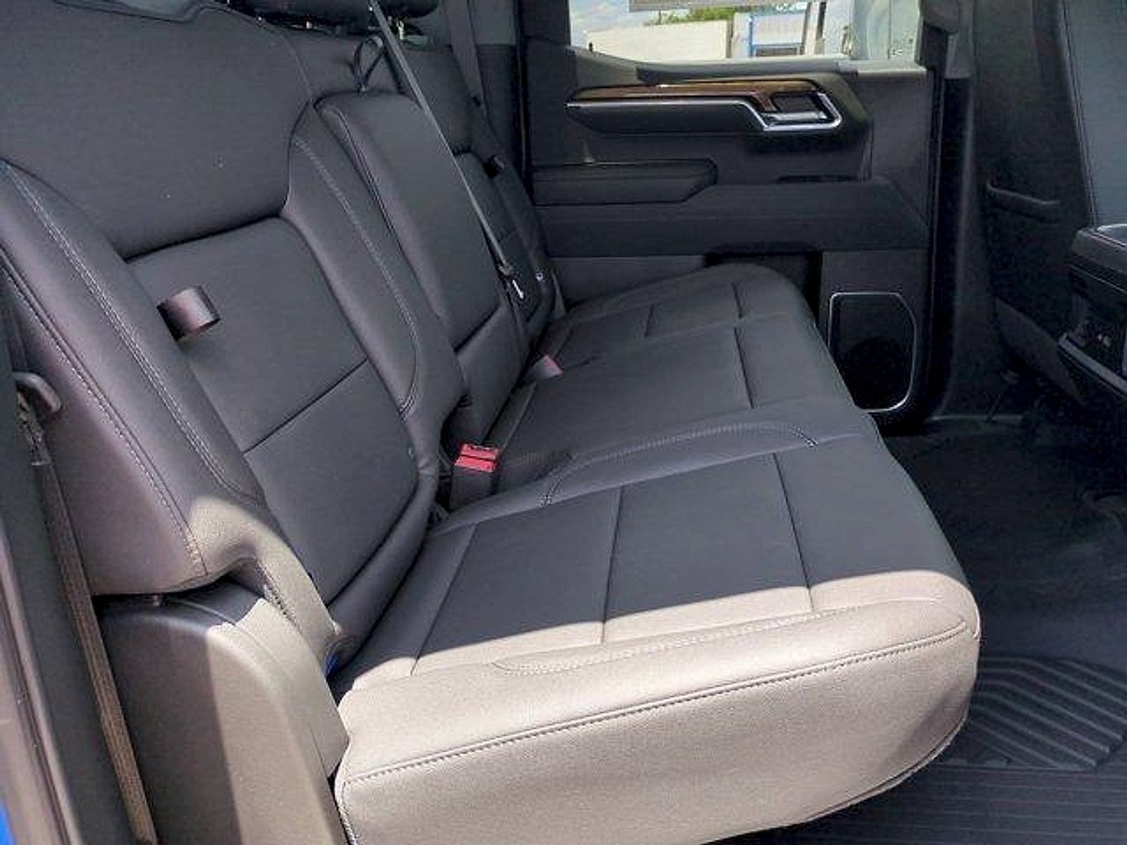 2025 Chevrolet Silverado 1500 RST - Photo 27