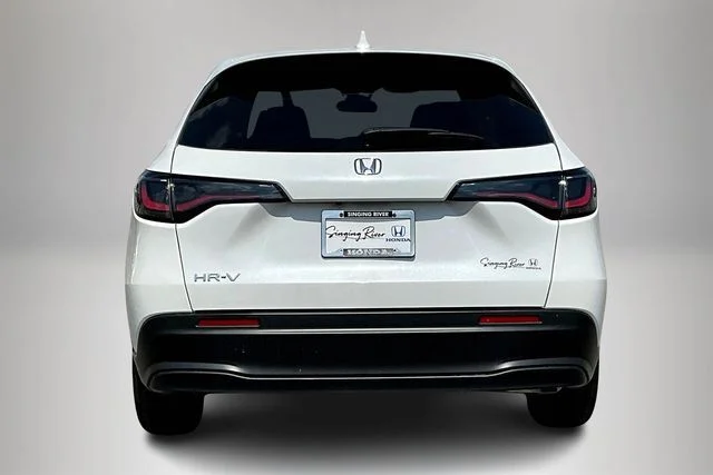 New 2026 Platinum White Pearl Honda 2WD LX image 3