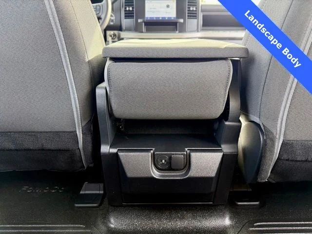 2025 Ford F-550 Super Duty Chassis Cab XL - Photo 21