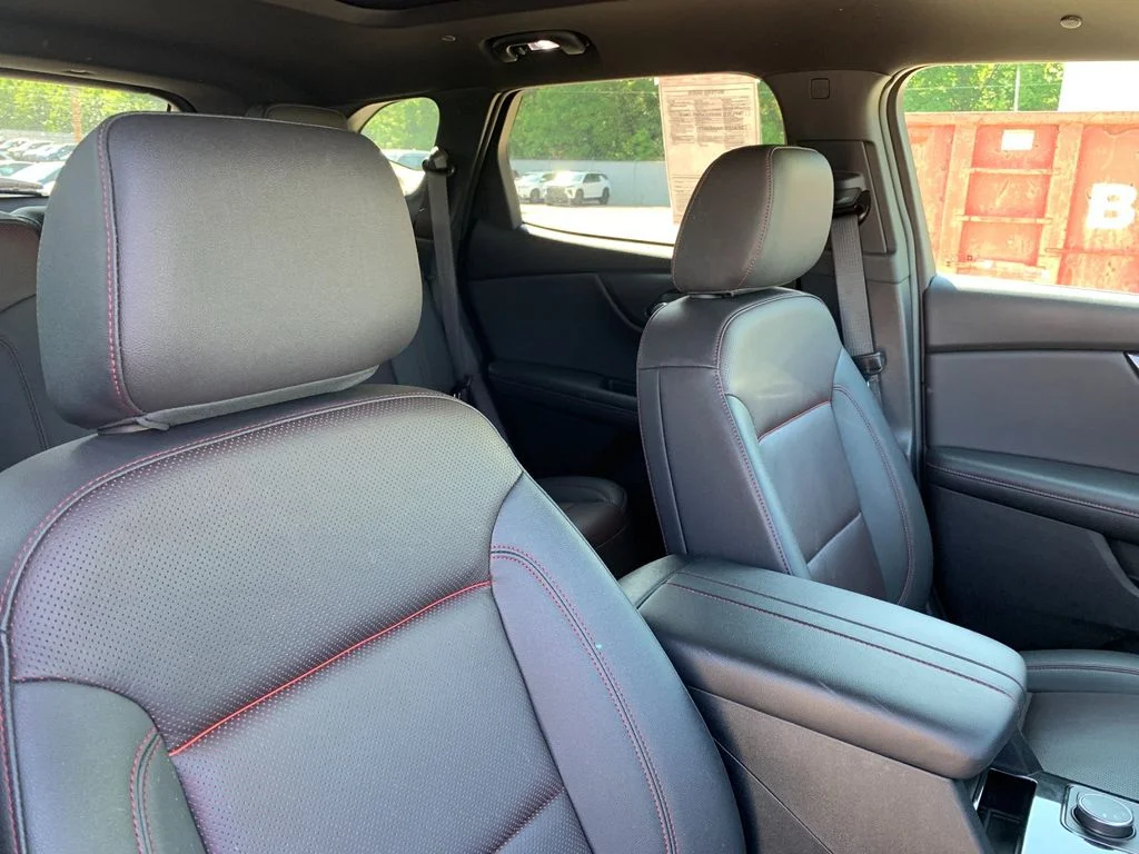 Used 2023 Red Chevrolet RS image 20