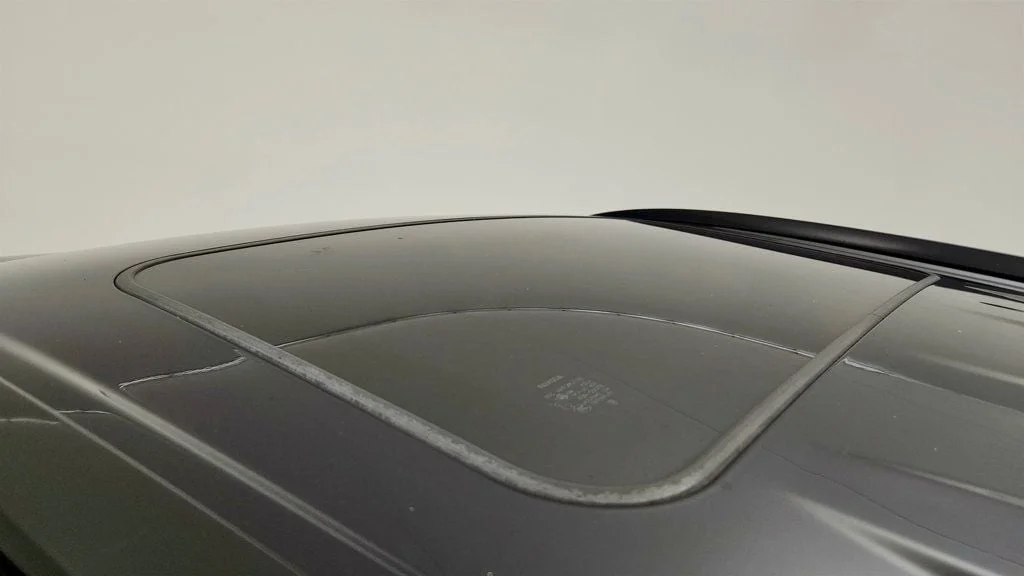 Used 2019 Midnight Black Metallic Toyota XLE AWD image 10