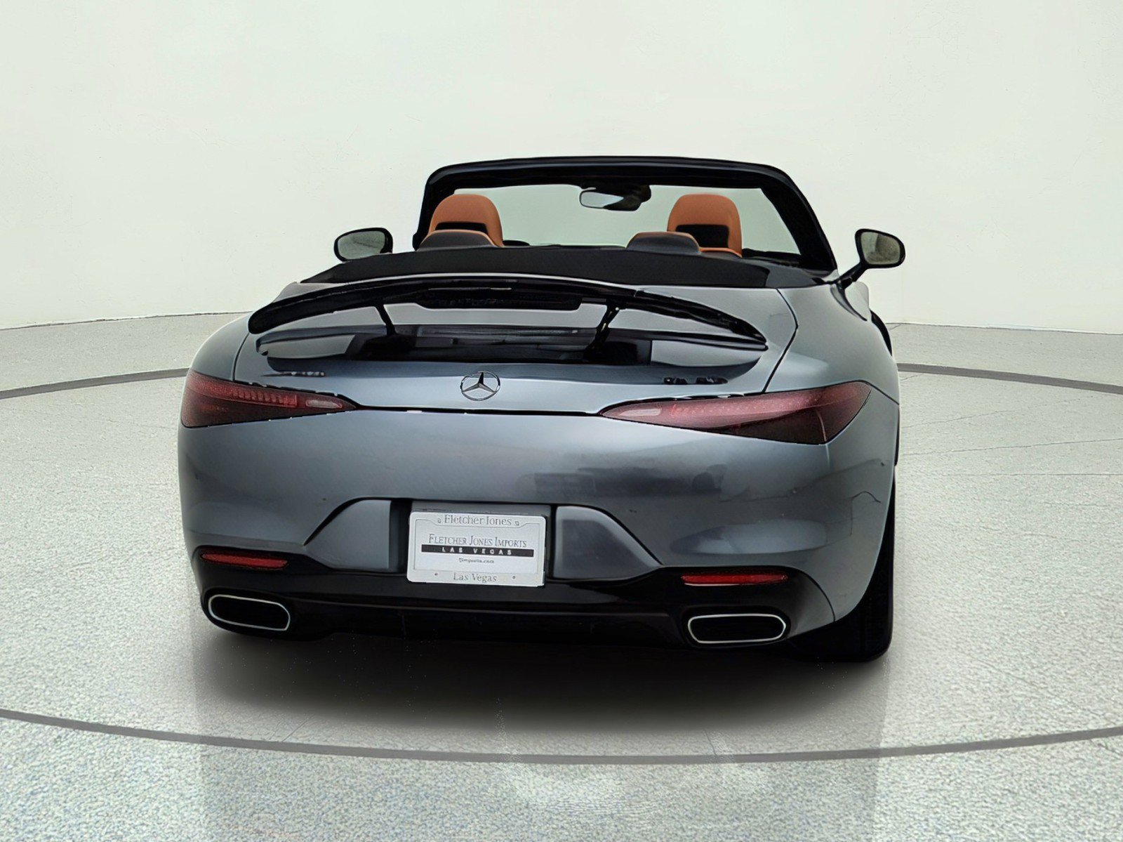 New 2027 Selenite Grey Metallic Mercedes-Benz AMG® SL 43 Roadster image 37