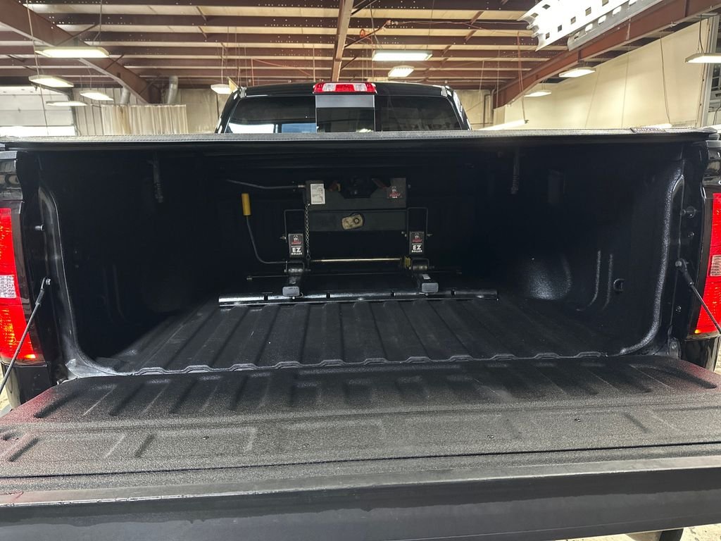 Used 2017 Black GMC Denali image 23