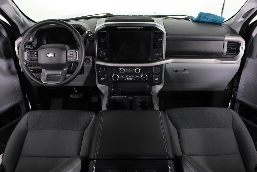 Used 2024 Gray Ford XLT image 23