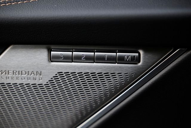 2026 Jaguar F-Pace R-Dynamic S - Photo 14