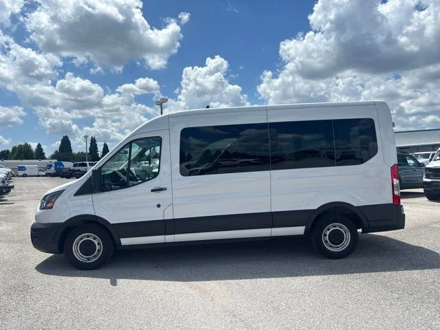 Used 2024 White Ford XL image 8