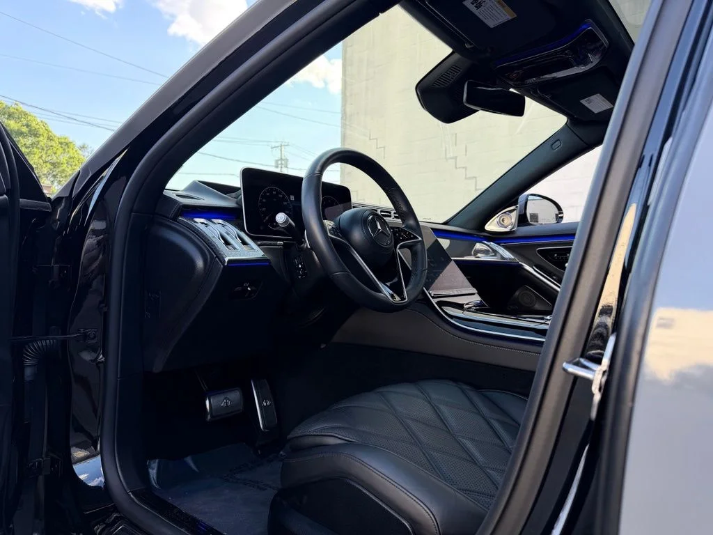 Used 2022 Gray Mercedes-Benz Maybach S 580 image 33