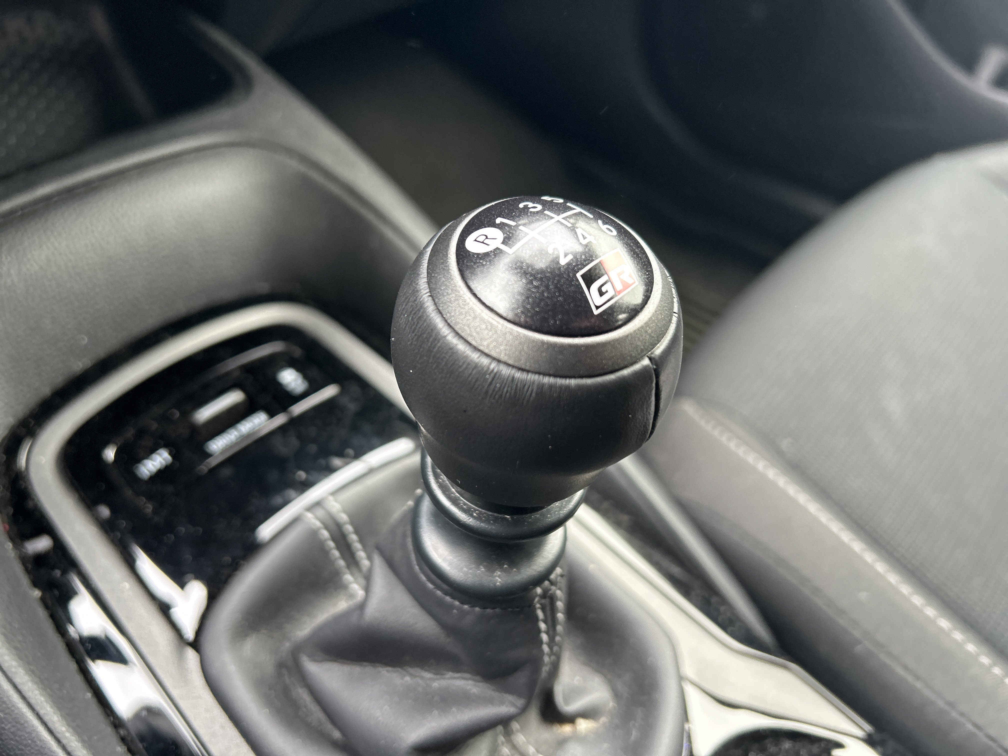 2025 Toyota GR Corolla Core - Photo 35