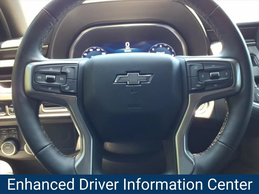 Used 2024 Red Chevrolet Z71 image 11