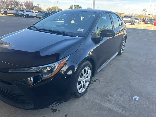 2025 Toyota Corolla LE