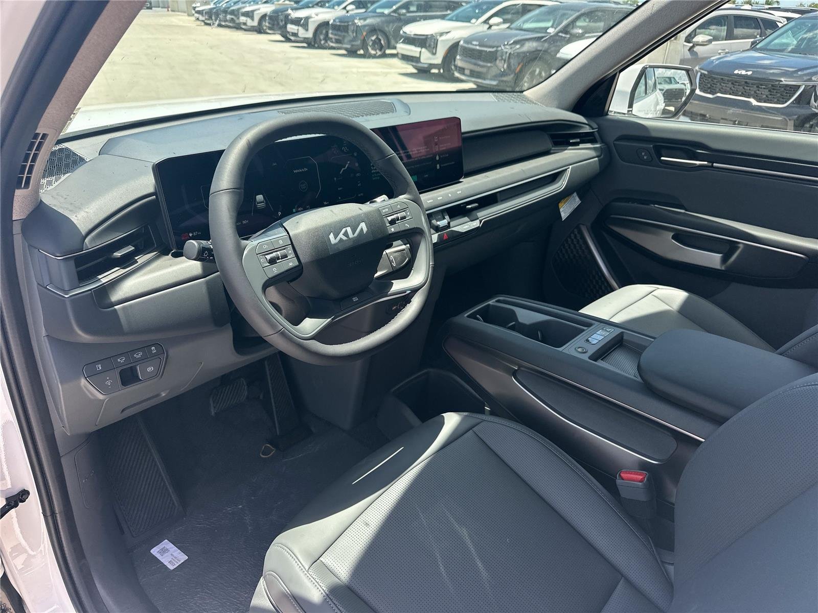 New 2026 Glacial White Pearl KIA LIGHT image 8