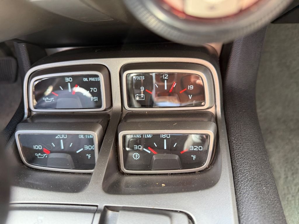 Used 2010 Gray Chevrolet SS image 29