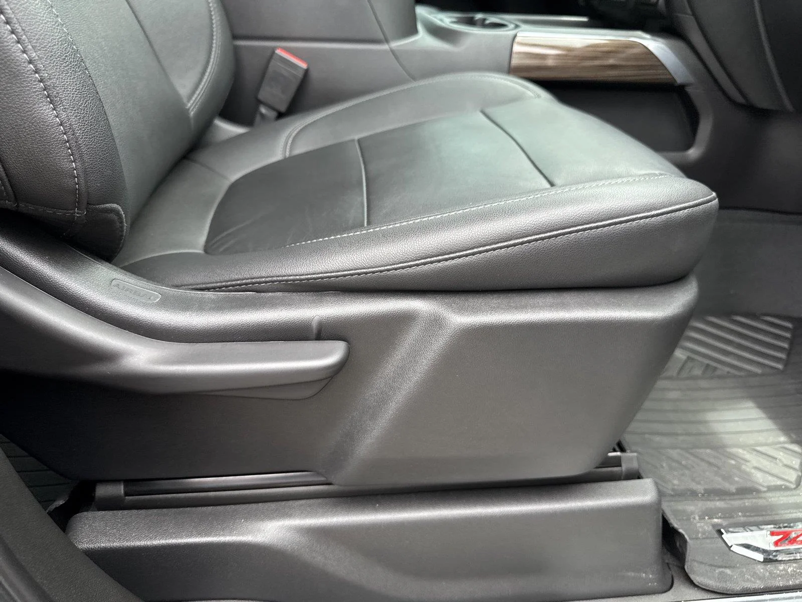 Used 2021 SATIN STEEL METALLIC Chevrolet RST image 37