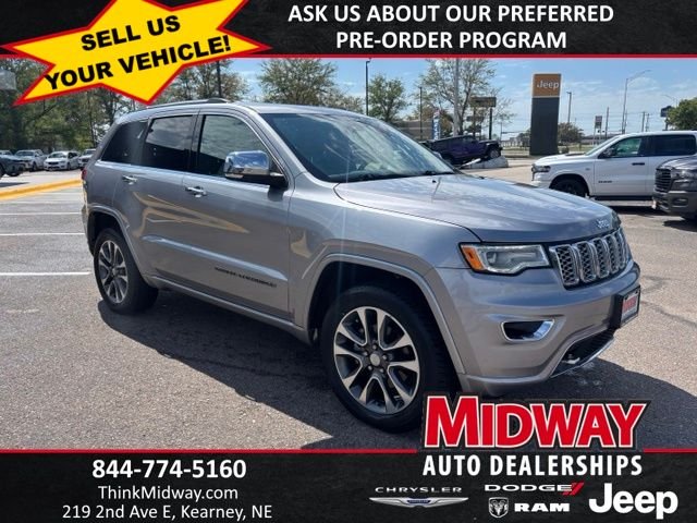 Used 2018 Silver Jeep Overland image 3