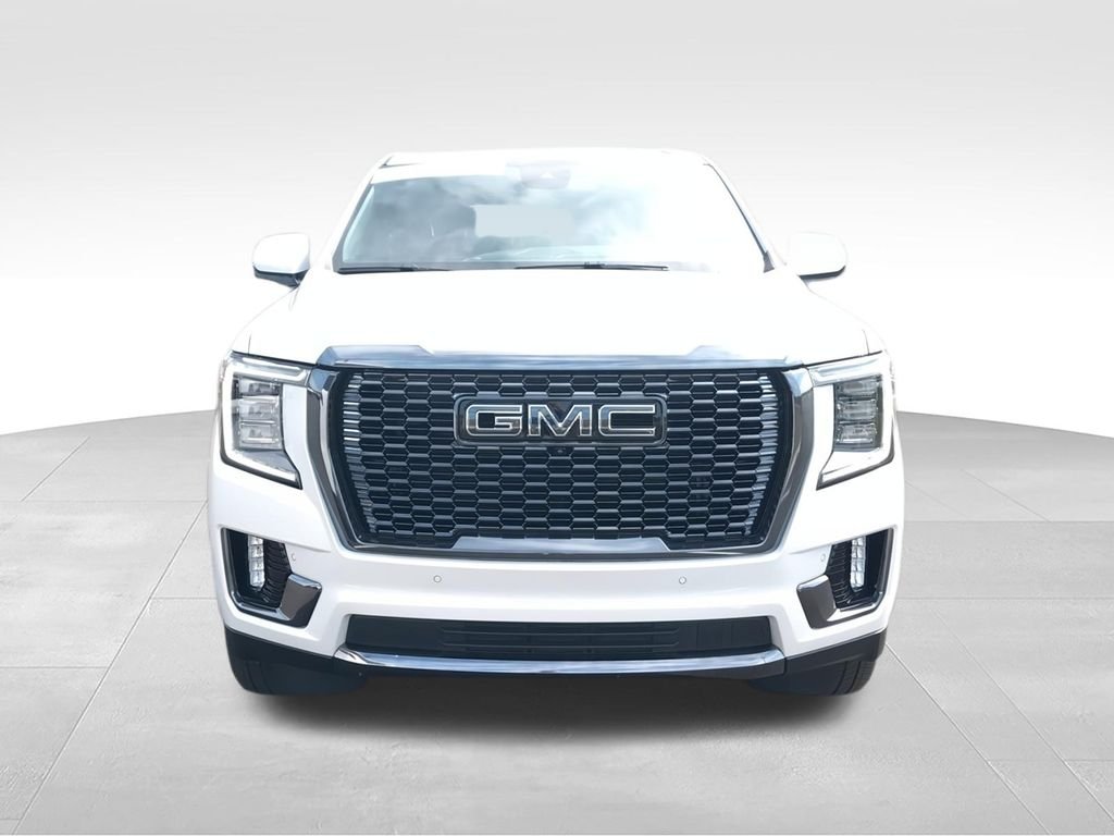 Used 2024 White GMC Denali Ultimate image 3